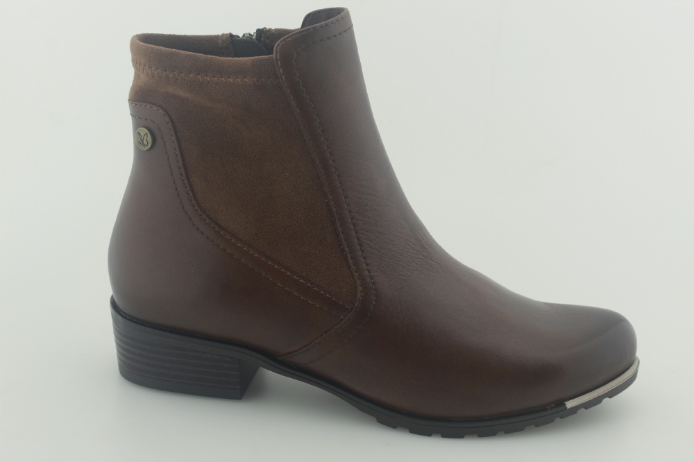 CAP8225307